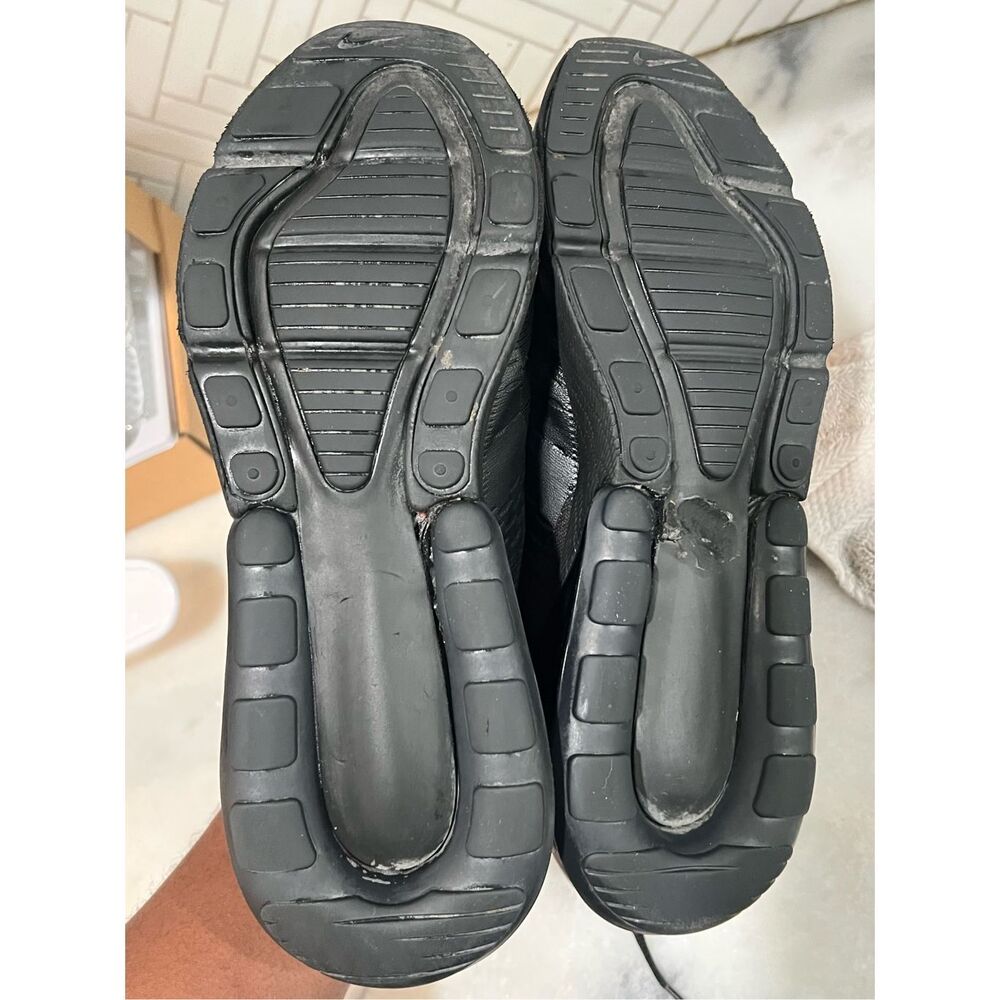 Nike Air Max 270 Triple Black Men’s Size 9.5 AH8050-005 All Black Sneakers - Picture 4 of 10